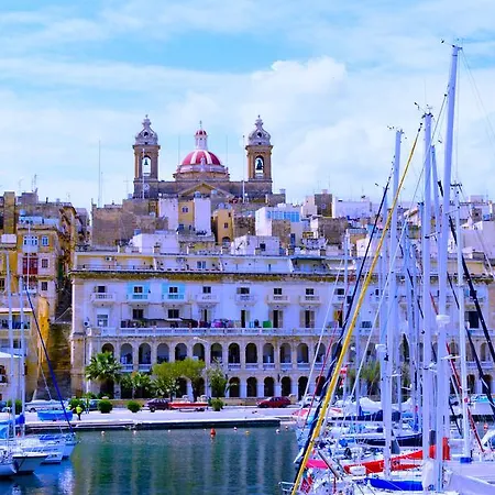 Marina Terrace *